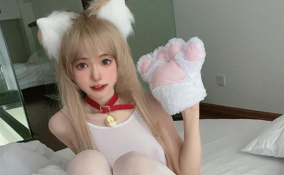 倦倦喵在线免费美少女的荒野求生COSPLAY图包，惊险刺激又好看